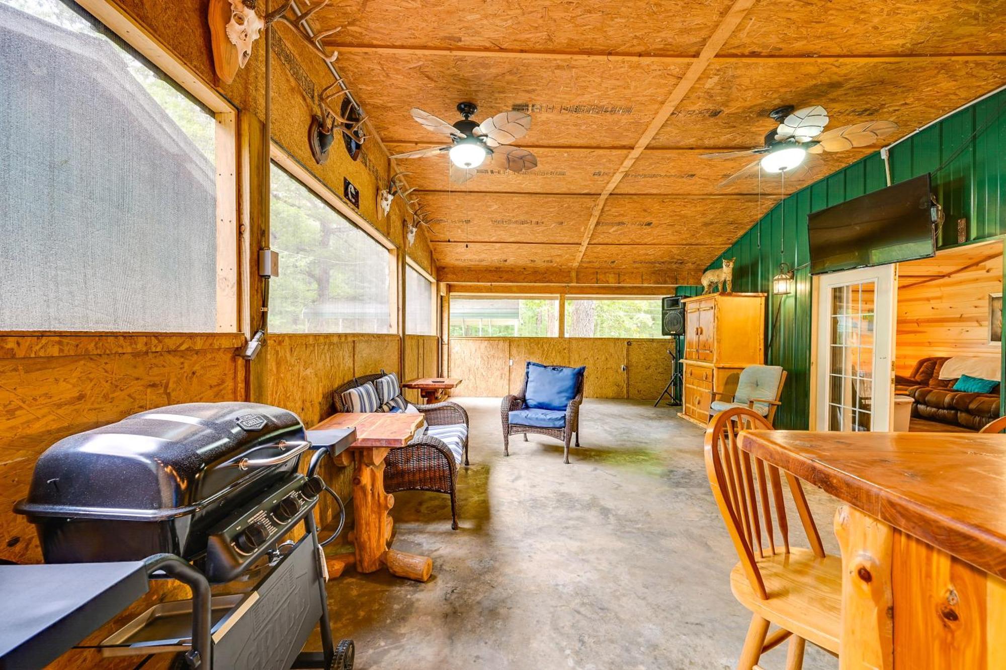 Quiet Abode With Gas Grill About 5 Miles To Broken Bow! Exterior foto