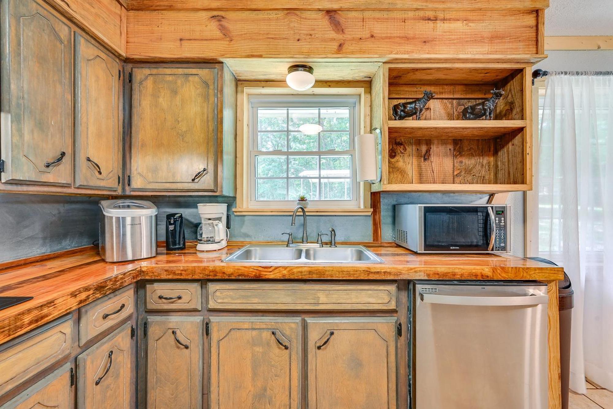 Quiet Abode With Gas Grill About 5 Miles To Broken Bow! Exterior foto